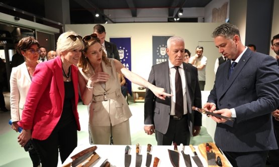 Bursa Bıçağı Dünya Vitrininde: Uluslararası Festival Başladı, 2027'de Bursa Ev Sahibi!