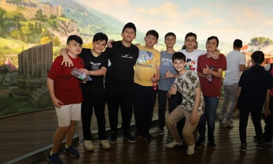Bursa Büyükşehir Belediyesi Engelsiz Turizm Projesiyle Özel Gereksinimli Bireylere Bursa'yı Tanıtıyor