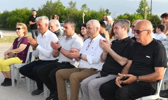 Bursa'da Bilim Işığı: Osmangazi Bilim Buluşmaları Gündoğdu Köyü'nü Aydınlattı!