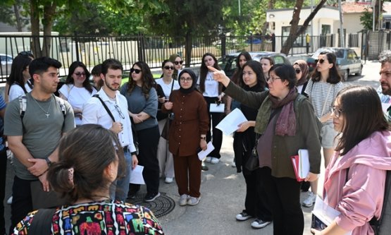 Bursa'da Sokaklar Dönüşüyor: Nedim Öztan İlköğretim Okulu Çevresi Çocuk Dostu Oluyor!