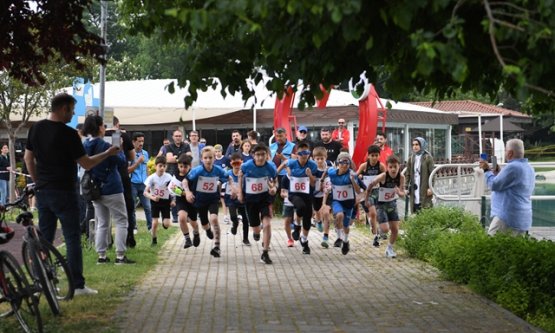 Bursa Sukaypark'ta Bölgesel Lig Duatlon Müsabakası Heyecanı Yaşandı: Osmangazi Belediyesi Ev Sahipliği Yaptı