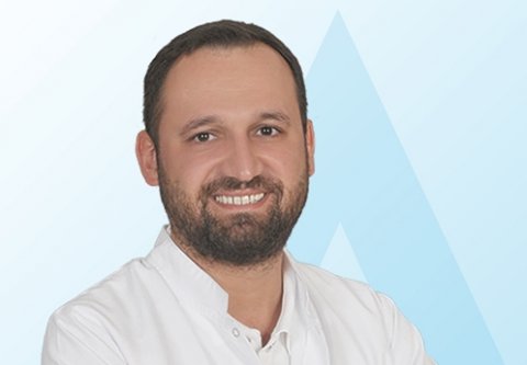 Çocuklarda 'Mide Üşütmesi' (Gastroenterit) Tehlikesine Dikkat: Uzmanından Kritik Uyarılar!
