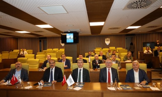 İklim Şartları Örtü Altı Üretimi Zorunlu Kılıyor: Egeli İhracatçılar Banaz TDİOSB'yi İnceledi