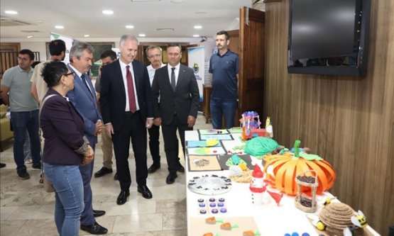 İnegöl Çevre Haftası Coşkulu Finalle Sona Erdi: Geri Dönüşüm Sergisi ve Ödül Törenleri Damga Vurdu!