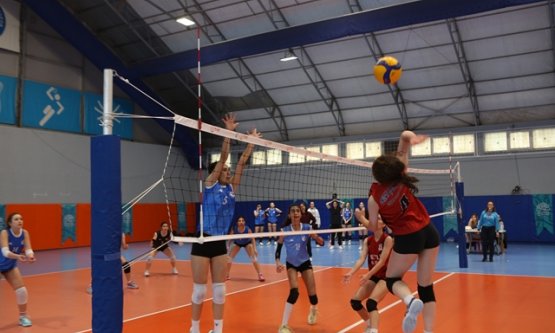 Nilüfer Uluslararası Spor Şenlikleri'nde Genç Yetenekler Parlıyor!