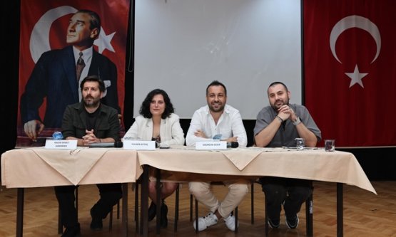 NKT Oyun Yazarları Bursa'da Öğrencilerle Buluştu: Yazma Serüvenleri Paylaşıldı!