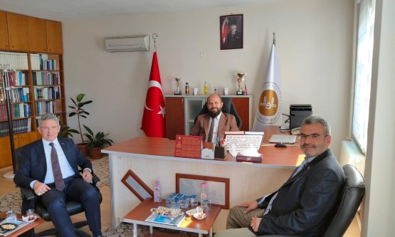 Türk Diyanet Vakıf-Sen Kütahya'daydı: Din Görevlilerinin Sorunları ve Talepleri Gündemde