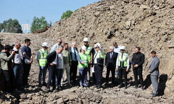 Başkan Bozbey Müjdeyi Verdi: Çınarcık Barajı Suyu Bursa'ya Eylül'de Ulaşıyor!