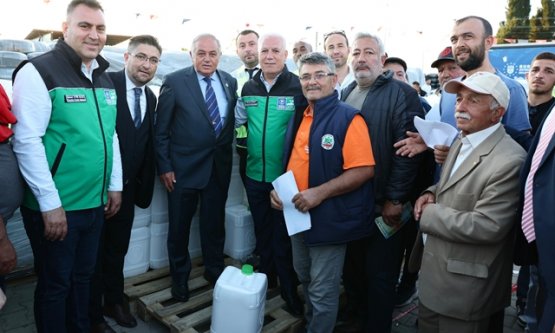 Bursa Büyükşehir Belediyesi'nden Çiftçiye İki Yeni Destek: Sıvı Gübre Tesisi Açıldı, Mazot Desteği Geliyor!