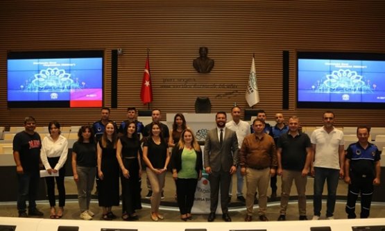 Nilüfer Belediyesi'nden Halk Sağlığına Önemli Adım: Gıda Güvenliği Eğitimleri Başladı!