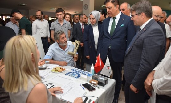 Yıldırım Engelli İstihdam Buluşması'nda Rekor Katılım: 81 Firma, 2.346 İş Görüşmesi!