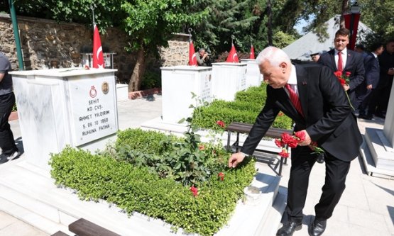 15 Temmuz Demokrasi ve Milli Birlik Günü Bursa'da Coşkuyla Anıldı
