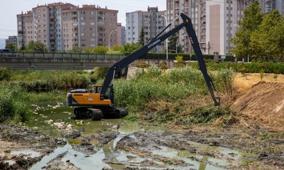 Bursa Büyükşehir Belediyesi'nden Ayvalı Dere'de Kapsamlı Temizlik ve Islah Çalışması Başlatıldı!