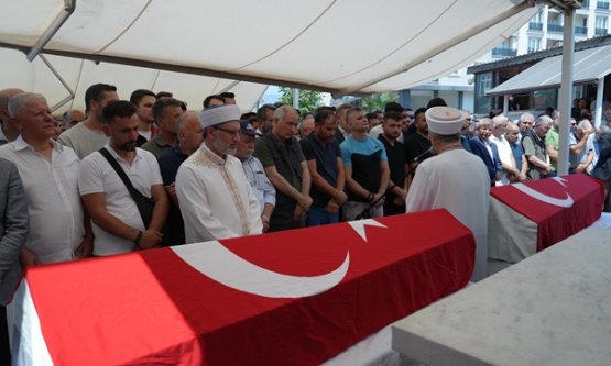 Gürsu Yangınında Yürek Burkan Veda: İki Gönüllü Kahraman Toprağa Verildi
