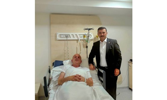İYİ Parti Bursa İl Başkanı İsmail Kaya'dan Hastane Yatağından Net Mesaj: 'Görevimin Başındayım, İrade Yatağa Sığmaz!'