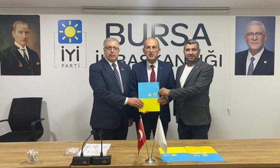 İYİ Parti Gemlik'te Görev Değişimi: Orhan Karaduman Yeni İlçe Başkanı!