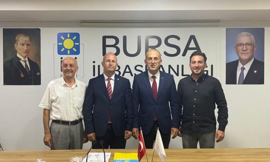 İYİ Parti Orhangazi'de Yeni Dönem: Bülent Bakış İlçe Başkanlığı Görevini Devraldı!