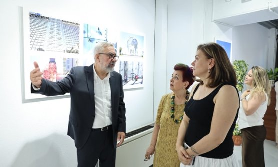 New York'un Ruhunu Yansıtan 'New York Günlüğü' Sergisi Misi'de Açıldı!