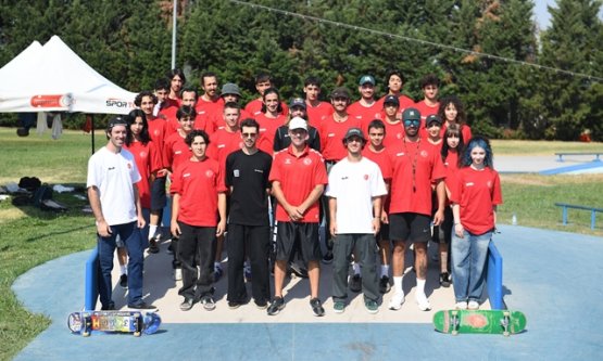 Osmangazi Sukaypark, Kaykay Milli Takımı'na Ev Sahipliği Yapıyor: Olimpik Standartlarda Gelişim Kampı!