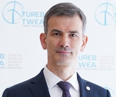 Rüzgar Enerjisine Hız Katan Yeni Yasa TBMM'den Geçti: İzin Süreçleri 15 Aya İniyor!