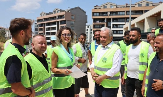 Nilüfer Belediyesi'nden Balkan Mahallesi'ne Asfalt ve Tretuvar Çalışması: Ulaşım Konforu Artıyor!