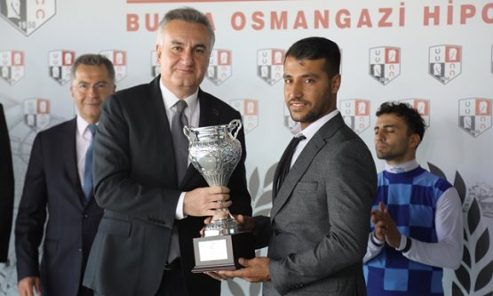 Bursa Büyükşehir Belediye Başkanlığı Koşusunu Tejon Melero Kazandı