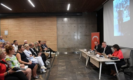 Bursa'nın Kurtuluş Destanı Panelde Anlatıldı: 'Yeşil Bursa Al Sancağına Kavuştu'