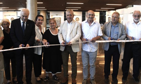 Emekli Mehmet Tarakçıoğlu'ndan Çini Sergisi: Sanat Öğrenmenin Yaşı Yok