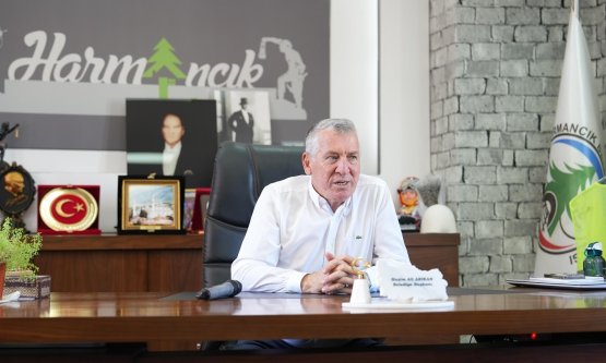 Harmancık Belediyesi'nden Minik Öğrencilere Okul Desteği
