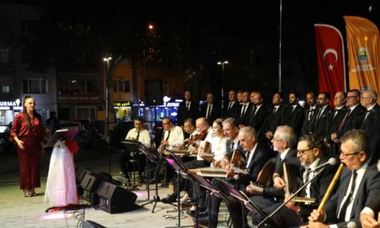 İnegöl'de 'Zaferden Kurtuluşa' TSM Konseri Coşkusu