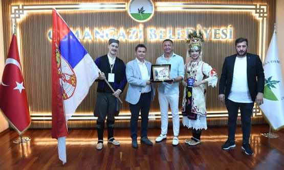 Osmangazi'de 19. Uluslararası Balkan Festivali Rüzgarı Esti