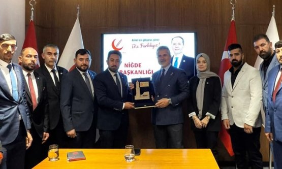 Yeni Yüzyıl Partisi'nden Balıkesir'e Stratejik Atama: Murat Öztosun İl Başkanı Oldu
