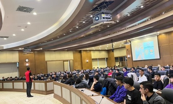Bursa Büyükşehir Belediyesi'nden Stajyerlere Kapsamlı Oryantasyon Eğitimi