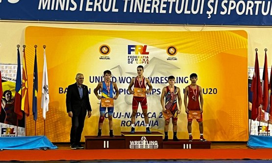 Bursa Büyükşehir Belediyespor Güreşçilerinden Balkan Şampiyonası'nda Madalya Yağmuru