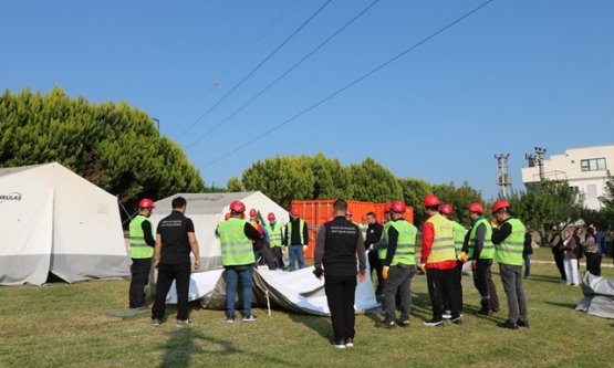 BURULAŞ Personeline AFAD Koordinasyonunda Çadır Kurma Eğitimi: Afetlere Hazırlık Güçleniyor