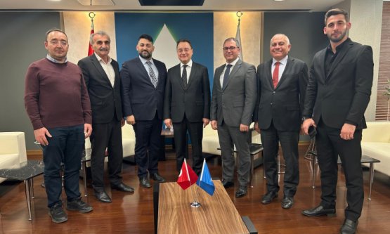 DEVA Partisi Bursa İl Başkanı Tayfun Öztürk: 'Türkiye Çözüm Üreten Devlet Aklı İstiyor; O Aklın Adı Ali Babacan'dır'