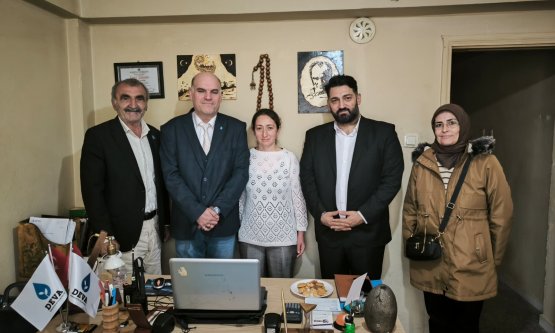 DEVA Partisi'nden İznik Gölü İçin Alarm: '3 Yıl İçinde Göl Kalmayacak, Acil Önlem Alınmalı!'