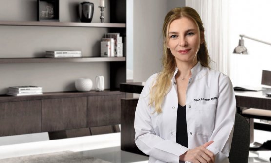 Doç. Dr. Bilgehan Sezgin Asena Uyardı: Katarakt Yaşlanmaya Bağlı Olarak Herkeste Görülebilir