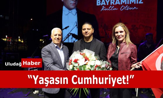 Gürsu'da Cumhuriyet Coşkusu Kubat Konseriyle Zirve Yaptı: 'Yaşasın Cumhuriyet!'