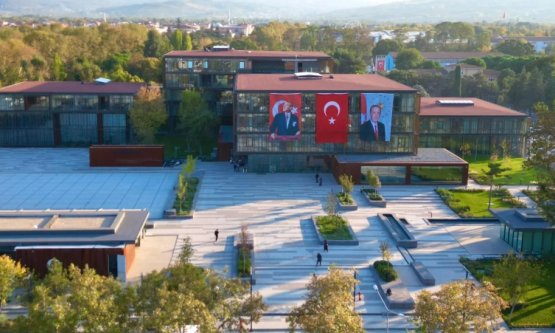 İnegöl Belediye Başkanı Alper Taban'dan 29 Ekim Mesajı: 'Cumhuriyet, 2200 Yıllık Türk Devlet Aklının Meyvesidir'