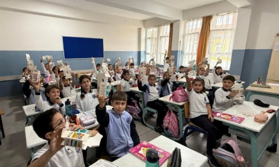 İnegöl Belediyesi'nden Kitap Günleri Öncesi Anlamlı Adım: 27 Bin Kumbara Dağıtıldı