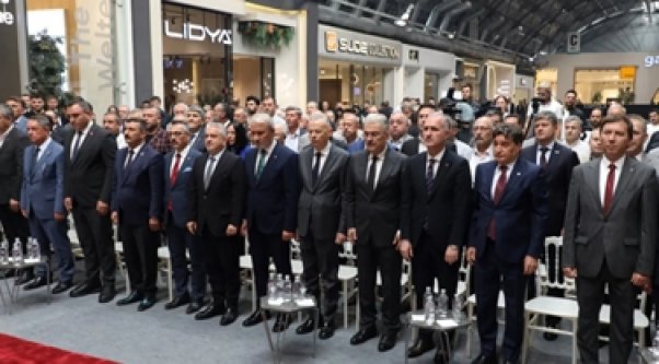 İnegöl Mobilya Şöleni Başladı: MODEF EXPO 53. Kez Kapılarını Açtı