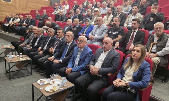 İYİ Parti Gürsu Kongresi'nde Yönetim Güven Tazeledi