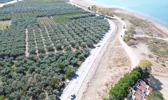 İznik Belediyesi'nden 46 Mahallede Kesintisiz Hizmet: Parke Taşı Çalışmaları Hız Kesmiyor