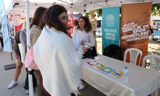 Nilüfer Belediyesi'nden Üniversite Öğrencilerine Destek: Uludağ Üniversitesi Oryantasyon Günleri'nde Tanıtım