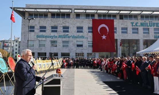 Nilüfer'de Cumhuriyet Coşkusu Başlıyor: Edis Konserli Görkemli Final