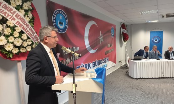 Türk Büro-Sen Bursa Genel Kurulu'nda Sert Mesaj: 'Hak Mücadelesi Vatan Sevgisiyle Yoğruldu'