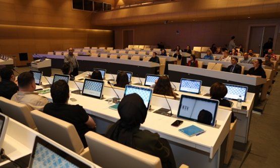 BTÜ Akademisyeni Doç. Dr. Ömer Bilen'den Nilüfer Belediyesi Personeline 'Veri Temelli Yönetim' Eğitimi