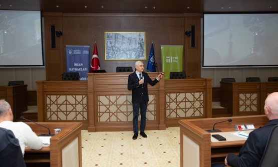 Bursa Büyükşehir Belediyesi'nden Kritik Birimlere Hizmet İçi Eğitim: Takım Çalışması ve Liderlik