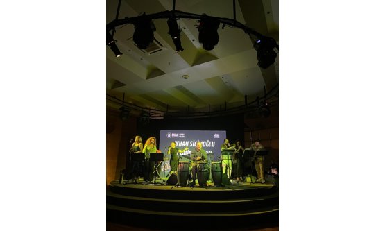 Bursa Latin Ritimleriyle Coştu: Ayhan Sicimoğlu ve Latin All Stars Konseri